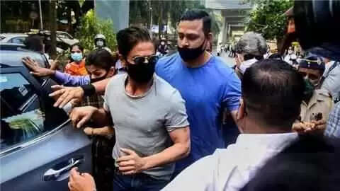 IPL में बड़ा फैसला: BCCI के निर्देश पर KKR से बाहर हुए Mustafizur Rahman, बांग्लादेश हिंसा के बीच सख्त कदम