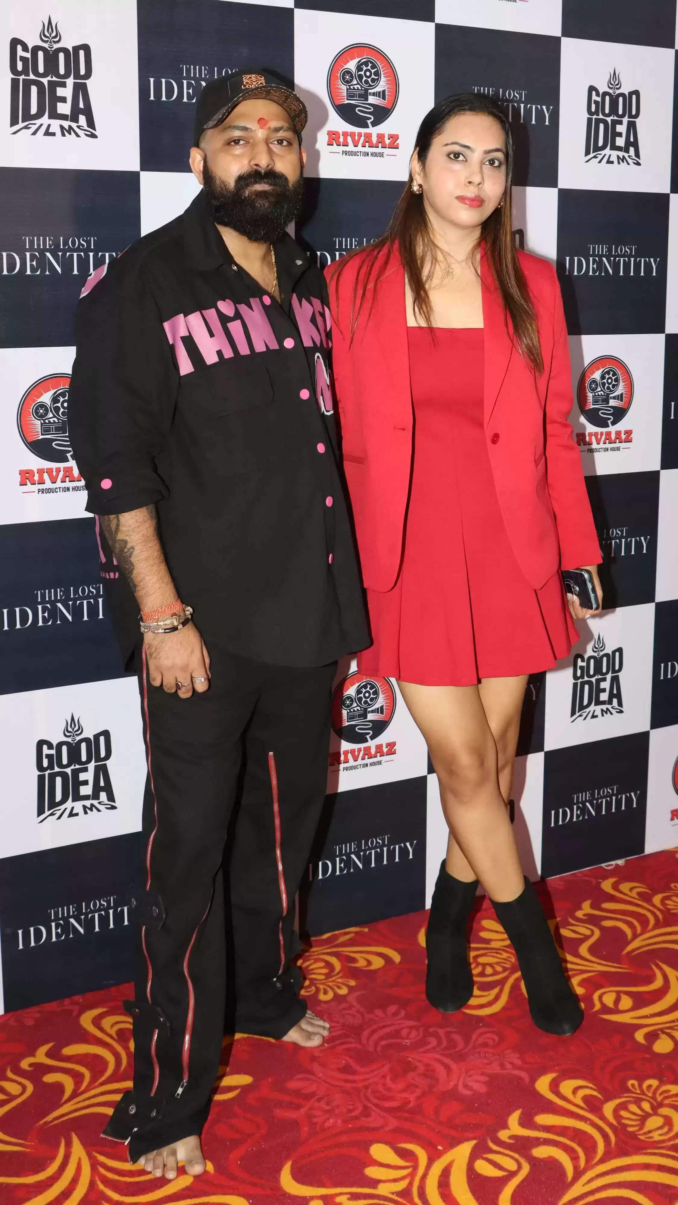 Celebrated Director Prradip Khairwar Opens New Office for “Good Idea Films” in Aram Nagar, Versova, and Announces Upcoming Film “The Lost Identity”
​​​​​​​