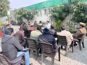 Muzaffarnagar में शीरा नीति 2025&ndash;26 को लेकर बड़ी बैठक, चीनी मिलों को दिए गए सख्त निर्देश