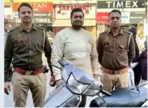 Muzaffarnagar में 15 मिनट में मिली चोरी हुई एक्टिवा: आबकारी चौकी पुलिस की फुर्ती से रुड़की रोड पर बढ़ा सुरक्षा का भरोसा