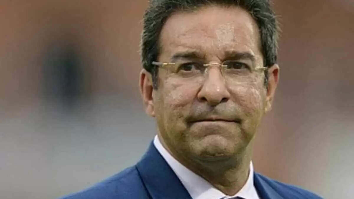 IPL पर Wasim Akram का तंज: “बच्चे बड़े हो जाते हैं, पर ये लीग खत्म नहीं होती!”—PSL प्रमोशन इवेंट में उठी सबसे बड़ी बहस