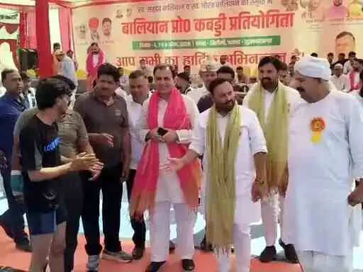 Muzaffarnagar News: सिसौली में शुरू हुई बालियान प्रो कबड्डी प्रतियोगिता, नरेश टिकैत ने किया उद्घाटन, युवाओं को नशे से दूर रखने का संदेश