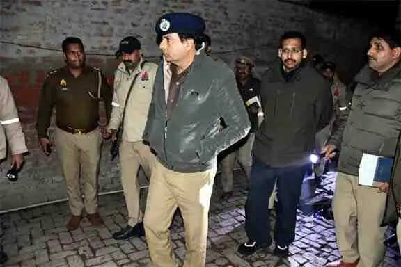 शाहपुर Muzaffarnagar हत्याकांड से सनसनी: घर में घुसकर महिला पर चाकू से हमला, चार साल की मासूम की हत्या कर पानी के टैंक में फेंका शव