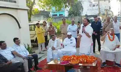 Purkazi Rampur CC Road Inauguration: कैबिनेट मंत्री अनिल कुमार ने रामपुर में विधायक निधि से बनी सीसी रोड का किया लोकार्पण, विकास कार्यों की गति पर दिया जोर