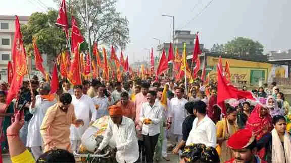 मीरापुर में विश्व प्रसिद्ध शीतला माता बबरे वाली मेले का भव्य शुभारंभ, हजारों श्रद्धालुओं की ध्वज यात्रा से गूंजा पूरा Muzaffarnagar क्षेत्र