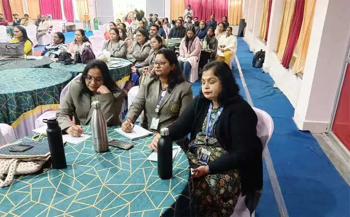 गुणवत्तापूर्ण शिक्षा की नींव है शिक्षकों का मानसिक स्वास्थ्य : फादर बाबू