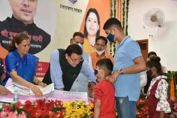 बेसहारा बच्चों के लिए वात्सल्य योजना का शुभारंभ