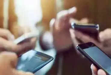 Australia में सोशल मीडिया पर दुनिया का पहला बैन लागू: 16 साल से कम उम्र के बच्चों को फेसबुक–यूट्यूब–टिकटॉक पर रोक, 49.5 मिलियन डॉलर तक जुर्माना!