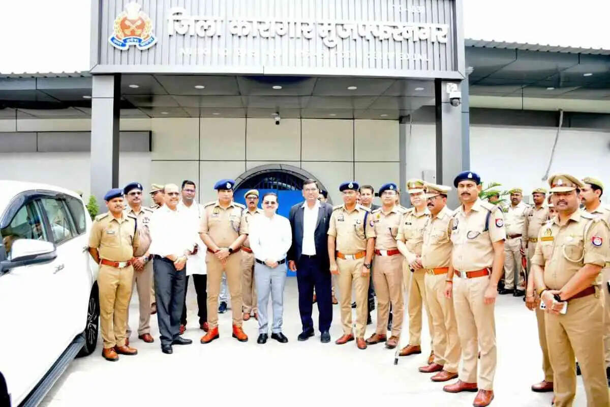 Mission Shakti Phase-5 Muzaffarnagar: जिला जज-डीएम-एसएसपी का जिला कारागार निरीक्षण, महिला बंदियों को अधिकार और सुरक्षा का मिला संदेश