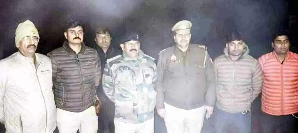 शाहपुर Muzaffarnagar पुलिस एनकाउंटर: देर रात मुठभेड़ में शातिर चोर गिरफ्तार, पैर में गोली लगने से घायल, अवैध तमंचा बरामद