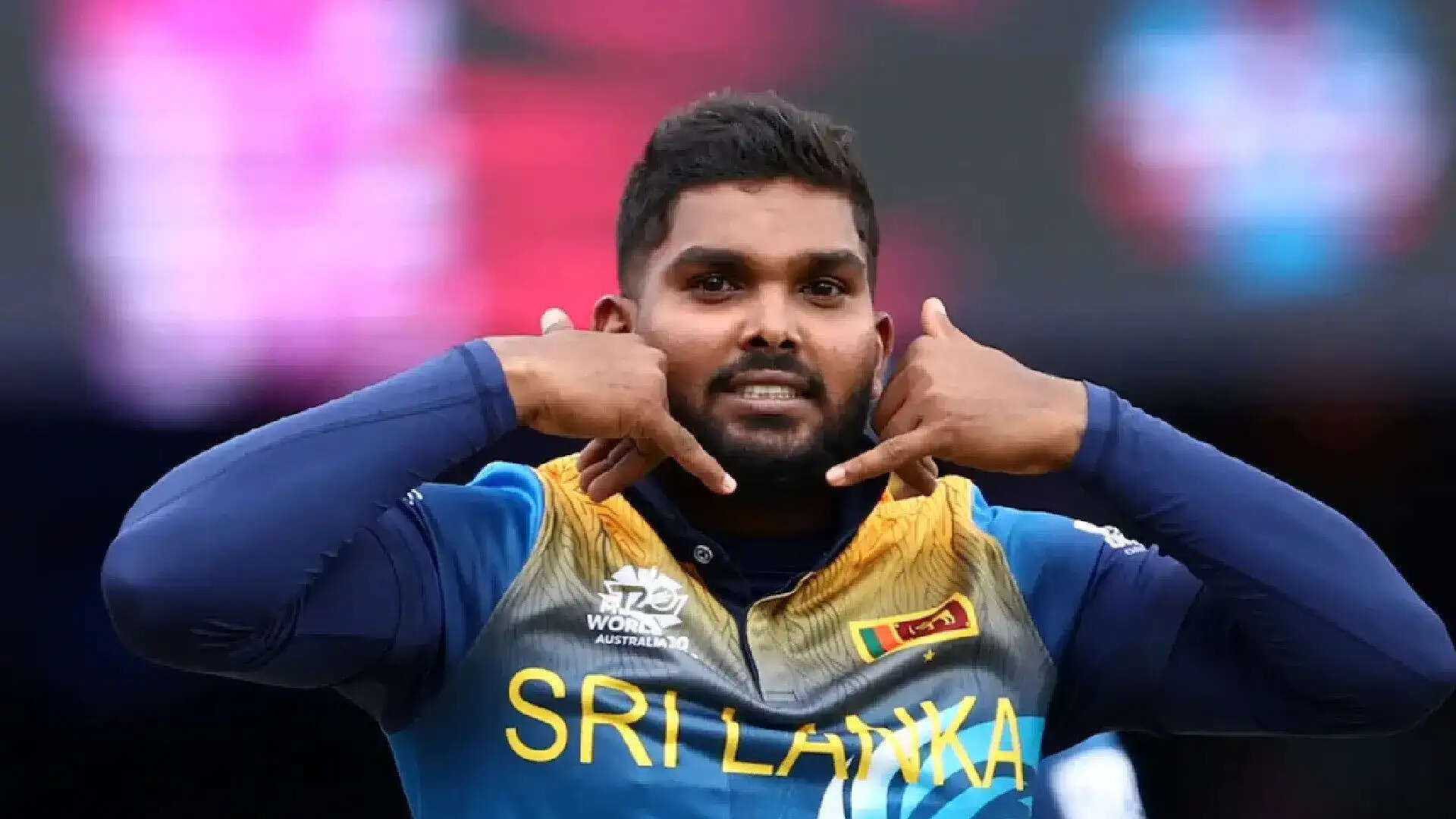 वानिंदु हसरंगा को फटकार, जानें पूरा मामला