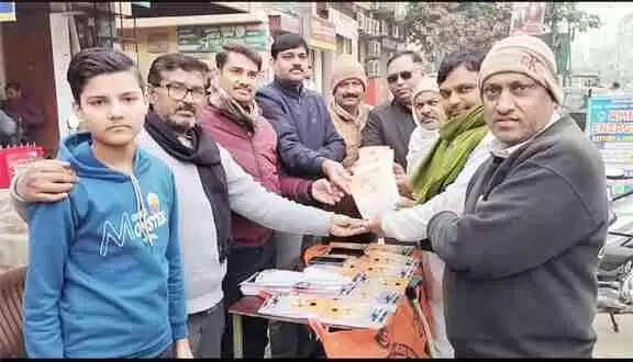 तुलसी पूजन दिवस पर खतौली Muzaffarnagar में राष्ट्रभाव की गूंज: आरएसएस का भव्य साहित्य स्टाल, नगरवासियों में दिखा विचारों को जानने का उत्साह