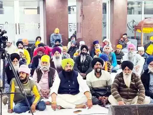 Muzaffarnagar में भव्य रैन सबाई कीर्तन: गुरु तेग बहादुर साहिब जी के 350वें शहीदी दिवस पर हजारों श्रद्धालु भाव-विभोर, संगत रातभर शबद-कीर्तन में लीन