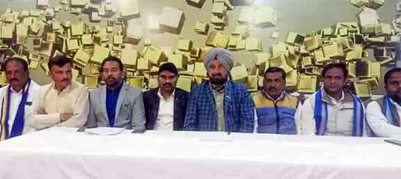 आजाद समाज पार्टी की Muzaffarnagar रैली पर बड़ा बयान: प्रशासन ने नहीं दिया सहयोग, कार्यकर्ता 10 किमी पैदल चले&mdash;अगले चुनाव में बड़े फेरबदल के संकेत