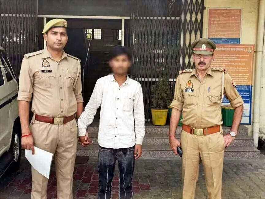 Muzaffarnagar साइबर पुलिस का बड़ा खुलासा: दुकान से मोबाइल चोरी कर UPI PIN बदला, खाते से उड़ाए 60 हजार रुपये
