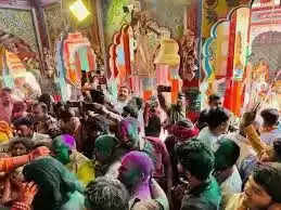 श्रीराम की नगरी में बुधवार को संतों-महंतों के बीच रंगभरी एकादशी को लेकर उत्साह का बेमिसाल माहौल देखने को मिला।