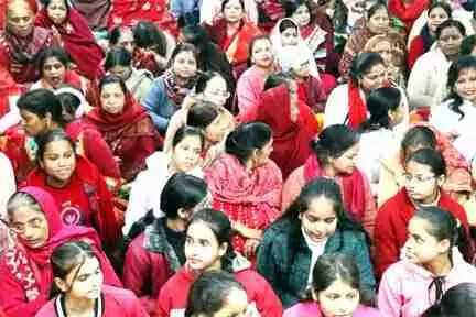 Muzaffarnagar खतौली में जैन धर्म का विराट उत्सव: गणाचार्य पुष्पदंत सागर जी महाराज की 71वीं जयंती पर दो दिवसीय महामहोत्सव, कलश यात्रा से महाआरती तक भव्य आयोजन