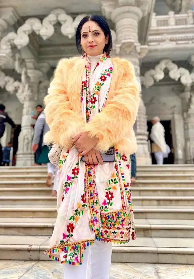 Actress Anupama Solanki Reflects on the Inauguration of the Ram Mandir as a Historic Moment for All Indians