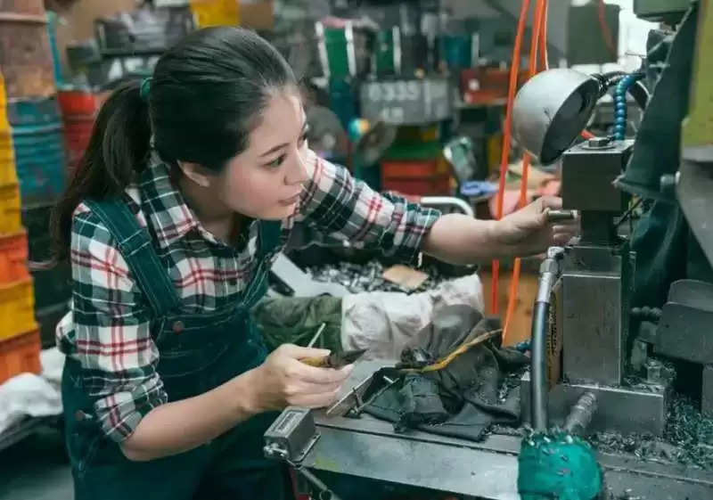 विनिर्माण क्षेत्र में 40 फीसदी तक पहुंच सकती है महिला प्रशिक्षुओं की भागीदारी