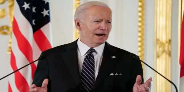 संयुक्त राज्य अमेरिका में बंदूक हिंसा एक राजनीतिक रूप से संवेदनशील मुद्दा है