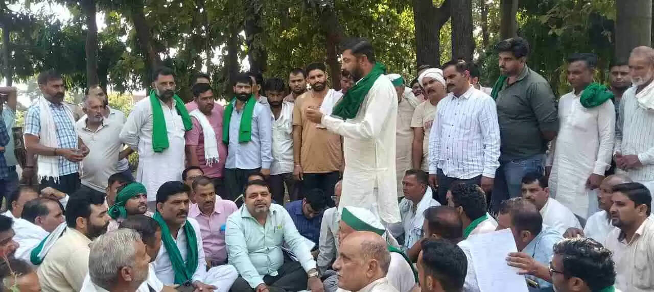 Muzaffarnagar भाकियू ने 25 अक्टूबर को शुगर मिल चलाने की मांग को लेकर दिया धरना, किसानों ने जताई नाराजगी