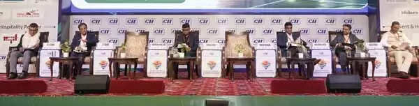 मध्यप्रदेश में ग्रीन मोबिलिटी को रफ्तार: सीआईआई का ‘ग्रीन लॉजिस्टिक्स कॉन्क्लेव 2025’ बना सतत परिवहन का नया मील का पत्थर