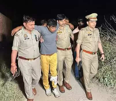 Muzaffarnagar  मुठभेड़: दो लुटेरे धराए, एक बदमाश पुलिस की गोली से घायल — 12 घंटे में नई मंडी पुलिस की बड़ी सफलता🔥