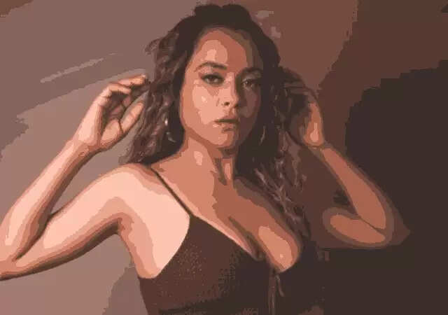 सुभाष घई पर अभिनेत्री Nehal Vadoliya के संगीन आरोप, क्या सच में हुआ था ऐसा? जानिए पूरी घटना