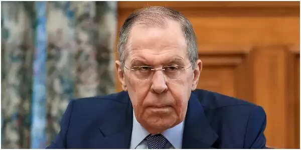 पश्चिम ने यूक्रेन को एक ऐसे मोर्चे में बदल दिया है जिसे रूस की हर बात से दिक्कत है।