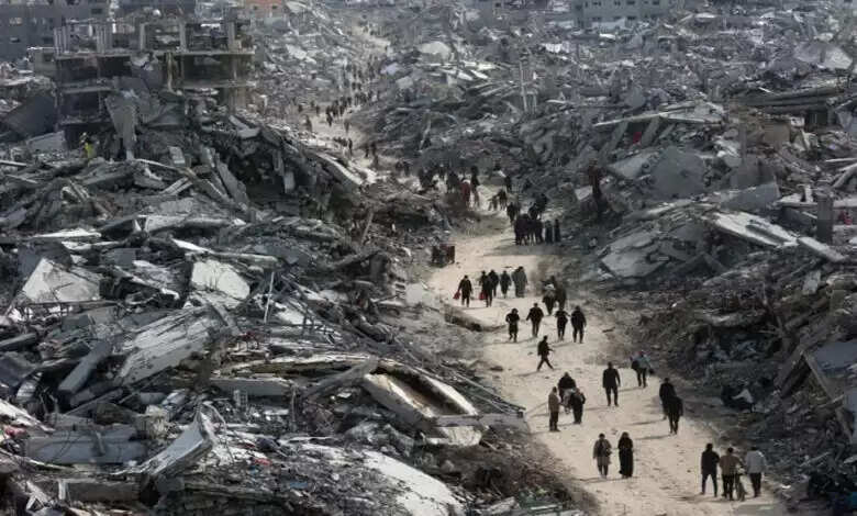 गाजा से मलबा साफ करने में लग सकते हैं 21 साल, पट्टी में 23 लाख फिलिस्तीनी रहते हैं