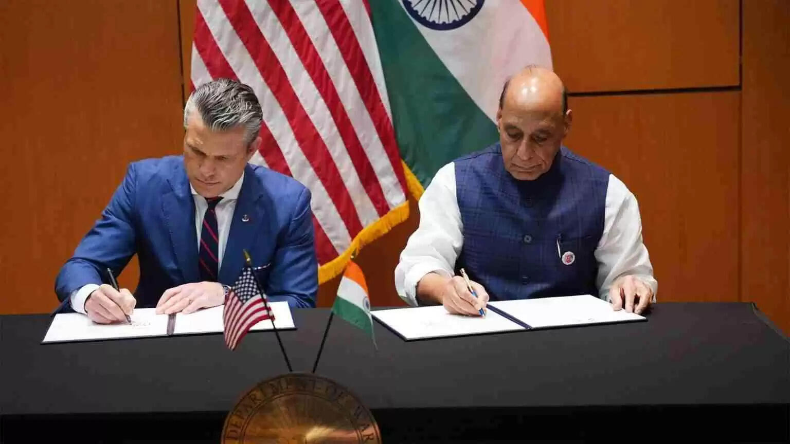 India-US ने किया 10 साल का ऐतिहासिक रक्षा समझौता &mdash; टेक्नोलॉजी, ट्रेनिंग और इंडो-पैसिफिक सुरक्षा में बढ़ेगा सहयोग 🇮🇳🤝🇺🇸