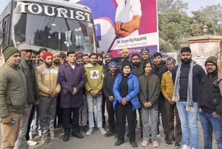 Muzaffarnagar Disaster Mitra Training: मुजफ्फरनगर से लखनऊ रवाना हुए आपदा मित्र, 10 दिवसीय विशेष प्रशिक्षण से जिले को मिलेगी नई आपदा-ढाल